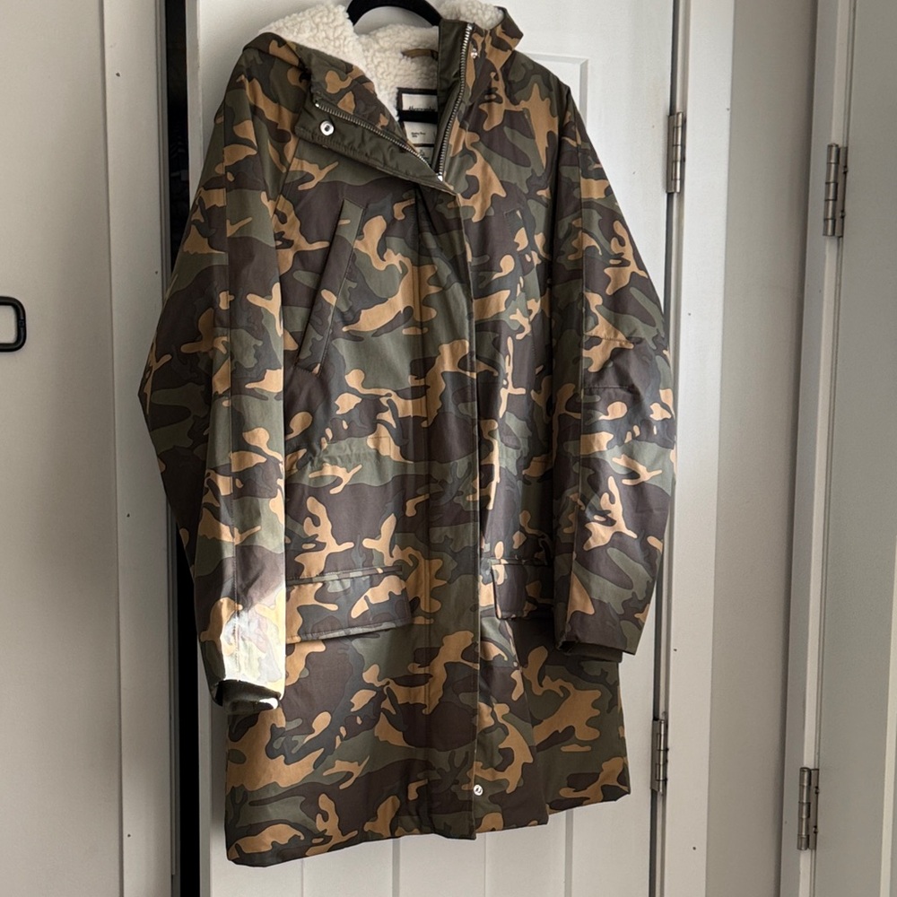 Abercrombie Camouflage Hooded Parka Jacket